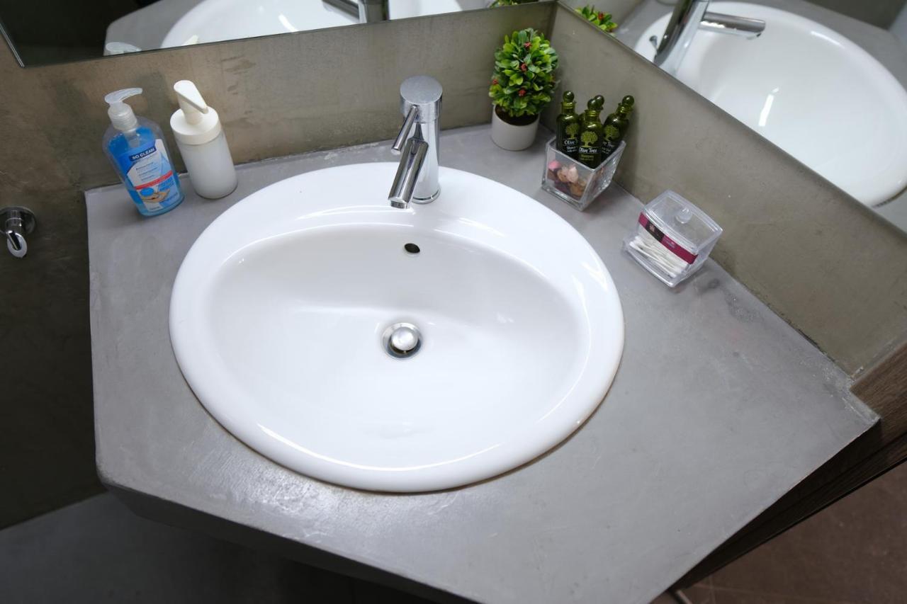 Violet Center Apartment *